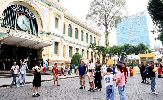 Thành phố Hồ Chí Minh: Làm mới sản phẩm du lịch truyền thống, đẩy mạnh liên kết địa phương