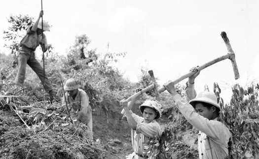75 năm ngày truyền thống lực lượng thanh niên xung phong: Một thời cống hiến, một đời tri ân