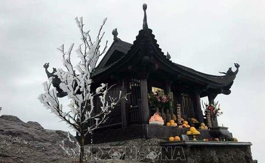 Mênh mang phù vân Yên Tử…