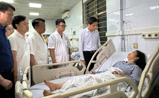 Vụ lật tàu trên vịnh Hạ Long: Tập trung tối đa điều trị cho nạn nhân