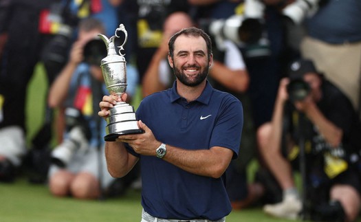 Scottie Scheffler giành chức vô địch golf lịch sử và 81 tỷ tiền thưởng
