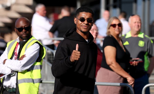 Barcelona: Rashford yên tâm, Flick rất giỏi “mở khóa”