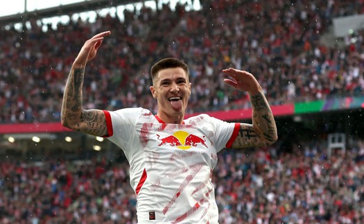 Tin chuyển nhượng hôm nay 22/7: MU theo đuổi tiền đạo bị Arsenal từ chối; Barcelona có mục tiêu mới sau Rashford