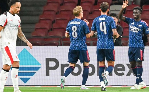 Arsenal thắng tối thiểu Milan, nhưng thua luân lưu vì quy định lạ ở giải giao hữu tại Singapore