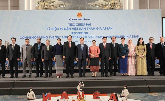 Kỷ niệm 30 năm Việt Nam tham gia ASEAN