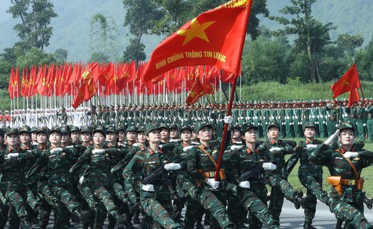 Lãnh đạo Tổng cục Chính trị Quân đội nhân dân Việt Nam thăm, kiểm tra các khối diễu binh, diễu hành A80