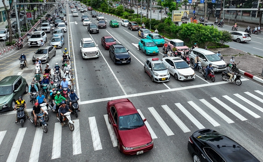 Hà Nội điều chỉnh phân làn các phương tiện trên đường Võ Chí Công từ ngày 9/7