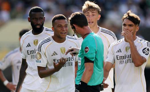 Chuyến bay của Real Madrid bị ảnh hưởng bởi bão, trận đấu với PSG sẽ bị hoãn?