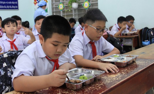 Hà Nội hỗ trợ bữa ăn bán trú cho học sinh tiểu học năm học 2025-2026