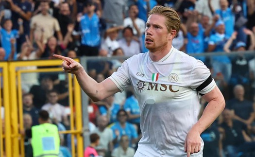 Napoli: 'King Kevin' khẳng định đẳng cấp