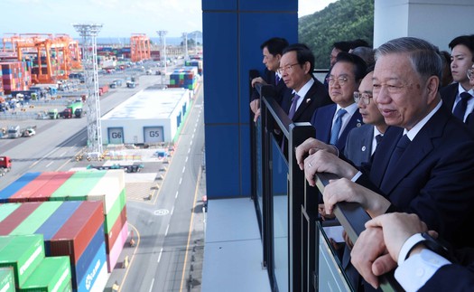 Tổng Bí thư Tô Lâm thăm cảng biển Busan, Hàn Quốc