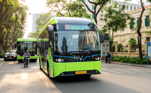 Gần 900 lượt xe buýt mỗi ngày kết nối Trung tâm Hội chợ triển lãm quốc gia