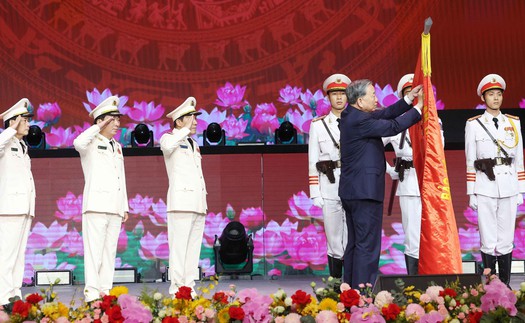 Lễ kỷ niệm 80 năm Ngày truyền thống Công an nhân dân và 20 năm Ngày hội toàn dân bảo vệ an ninh Tổ quốc