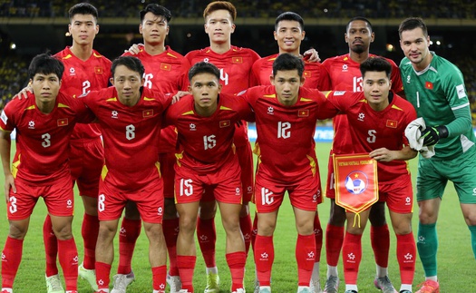 Tin nóng bóng đá Việt Nam hôm nay 21/8: Đội tuyển Việt Nam chốt ‘quân xanh’; Ngoại binh muốn vô địch V-League cùng CLB Hà Nội