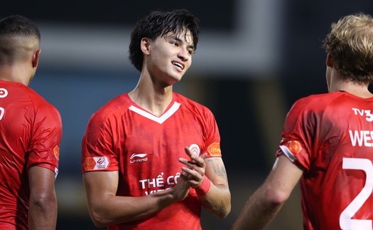 Cầu thủ Việt kiều 2k3 ghi bàn đầu tiên ở V-League giúp đội nhà chiến thắng, che mờ QBV Việt Nam