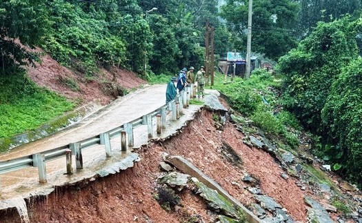 Mưa lớn - nguy cơ lũ quét, sạt lở đất ở Hà Tĩnh, Quảng Trị và Đà Nẵng