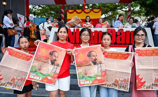 Trải nghiệm đa giác quan tại triển lãm "80 năm rạng rỡ non sông - Con đường Độc lập"