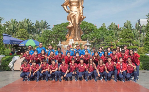 HLV Mai Đức Chung: ‘Đội tuyển Việt Nam sẵn sàng cho giải vô địch Đông Nam Á’