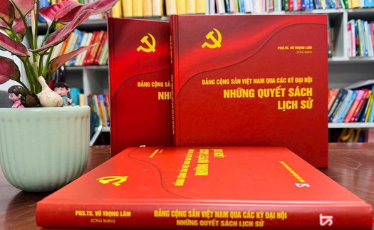 Ra mắt sách "Đảng Cộng sản Việt Nam qua các kỳ Đại hội - Những quyết sách lịch sử"​