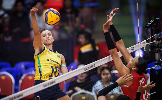 Brazil giành vé vào tứ kết giải bóng chuyền nữ vô địch thế giới sau màn ngược dòng ngoạn mục