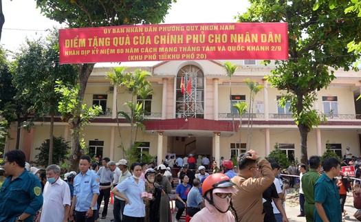 Trao gần 5.690 tỷ đồng quà Tết Độc lập đến công dân