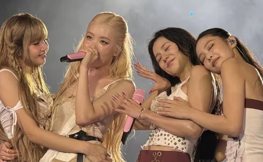 Blackpink tiếp tục thống lĩnh toàn cầu: MV "Pink Venom" đạt mốc 1 tỷ lượt xem  