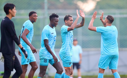 V-League 2025/26: 'Nóng' từ khi chưa bắt đầu 