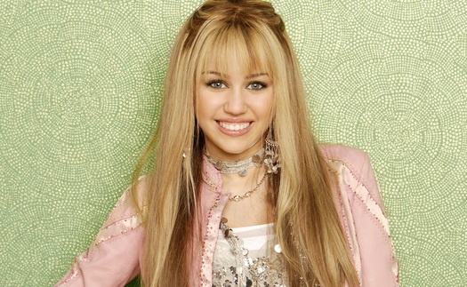 Ca khúc "Wrecking Ball" của Miley Cyrus: Thoát khỏi cái mác Hannah Montana