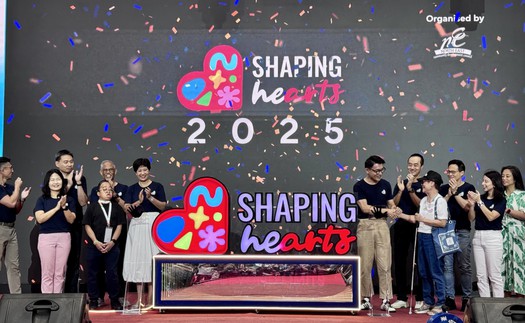 Shaping Hearts 2025: Dấu ấn sáng tạo của nghệ sĩ khuyết tật Việt Nam