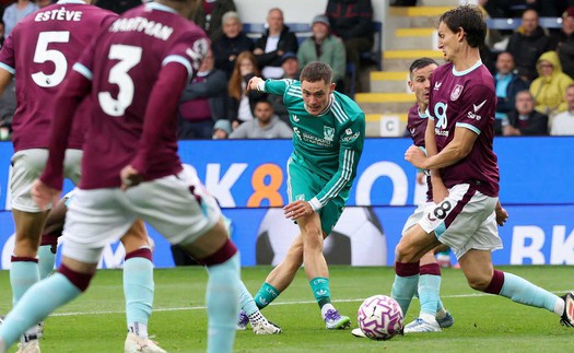 Liverpool lại thắng phút chót: Dấu hiệu của nhà vô địch hay chỉ là sự che giấu khiếm khuyết?