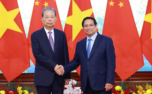 Thủ tướng Phạm Minh Chính hội kiến Ủy viên trưởng Nhân đại toàn quốc Trung Quốc Triệu Lạc Tế