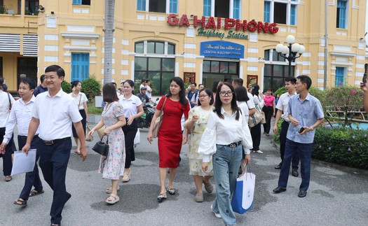 Hải Phòng thí điểm đưa đón cán bộ, công chức đi làm bằng tàu hỏa