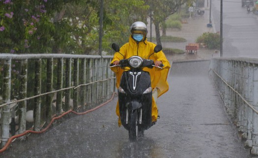 Thời tiết đêm 24 và ngày 25/9: Miền Bắc và Bắc Trung Bộ nhiều nơi mưa lớn, gió mạnh