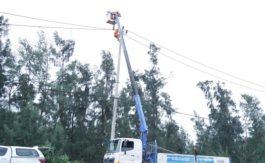 Quảng Trị: Tập trung khắc phục hậu quả bão số 10, tìm kiếm người mất tích