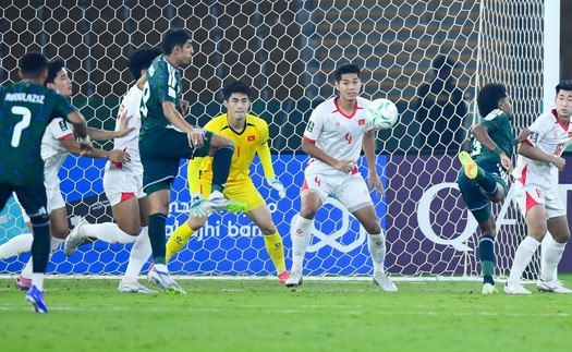 U23 Việt Nam làm nên lịch sử khi loại chủ nhà Saudi Arabia, AFC khen ngợi Đình Bắc và Trung Kiên 
