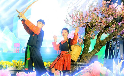 Khai mạc chương trình Du lịch năm 2026 "Mộc Châu - Hẹn ước mùa hoa"