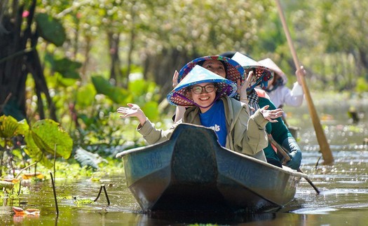 Khu du lịch sinh thái Rừng tràm Trà Sư hướng đến phát triển du lịch sinh thái bền vững