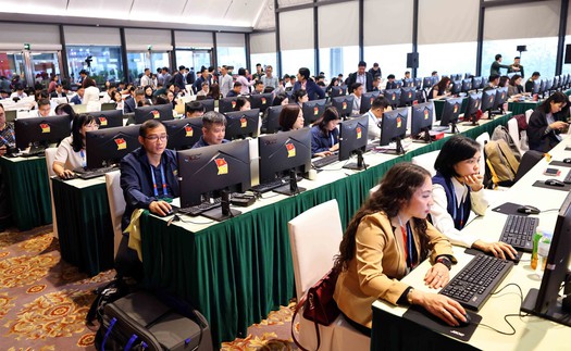 Báo chí tác nghiệp tại Đại hội đại biểu toàn quốc lần thứ XIV của Đảng