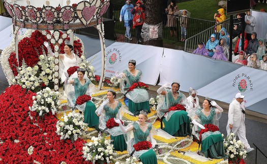 Ấn tượng lễ diễu hành Hoa hồng truyền thống ở Mỹ