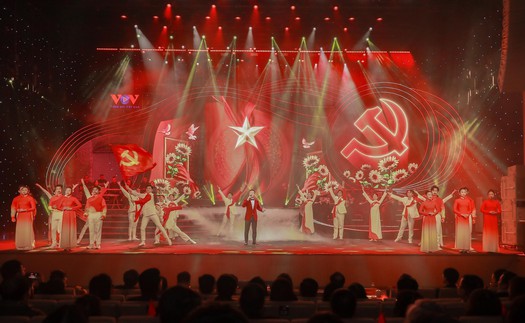 Công nghiệp văn hóa trong nhiệm kỳ Đại hội XIII của Đảng: Từ hạ tầng sáng tạo đến du lịch văn hóa