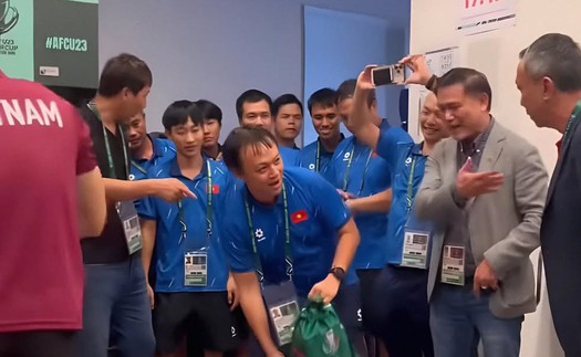 Cầu thủ U23 Việt Nam phải nhận huy chương châu Á theo cách rất đặc biệt