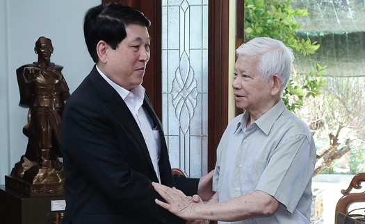 Chủ tịch nước Lương Cường chúc Tết, tri ân các đồng chí nguyên lãnh đạo Đảng, Nhà nước