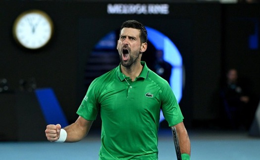 Djokovic tạo 'địa chấn' khi vượt qua Sinner, sẽ gặp Alcaraz ở chung kết Australian Open 2026