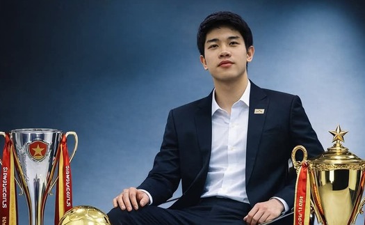 Choáng với bộ sưu tập thành tích đồ sộ của Nguyễn Đình Bắc