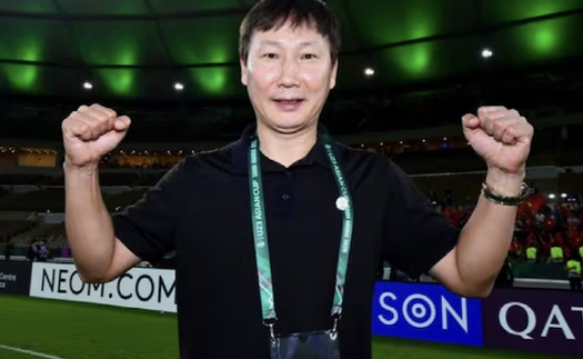 Khác biệt giữa ông Kim Sang Sik và các HLV Hàn Quốc tại Đông Nam Á