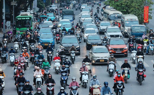 Nhịp sống Thủ đô trở lại bình thường trong ngày đầu tiên đi làm năm 2026