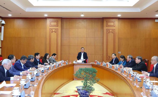 Thường trực Ban Bí thư chủ trì họp rà soát công tác chuẩn bị Đại hội XIV của Đảng