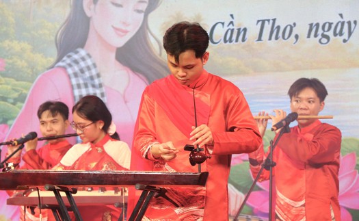Gìn giữ sức sống đờn ca tài tử từ các câu lạc bộ