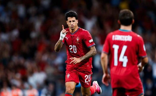Không Ronaldo, ĐT Bồ Đào Nha vẫn ngược dòng thắng Na Uy với 10 người để vào tứ kết Nations League