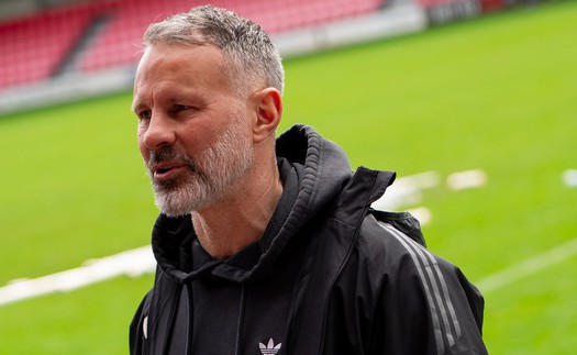Ryan Giggs cảnh báo bóng đá Đông Nam Á: Cầu thủ nhập tịch không phải 'lối tắt' đến thành công